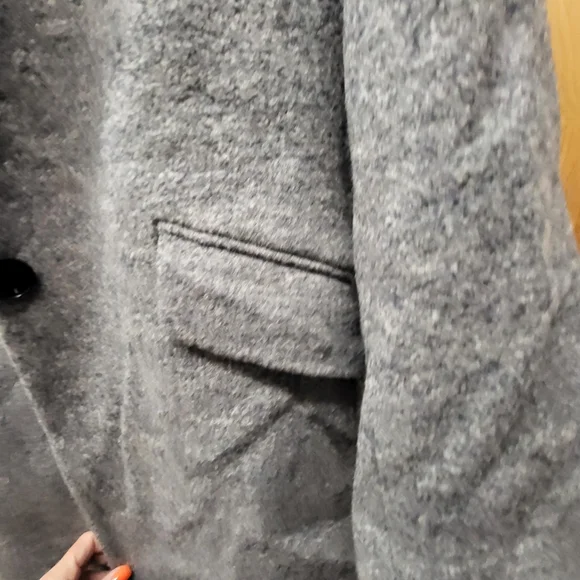 Men's Gray Wool Coat - Picture 8 of 10